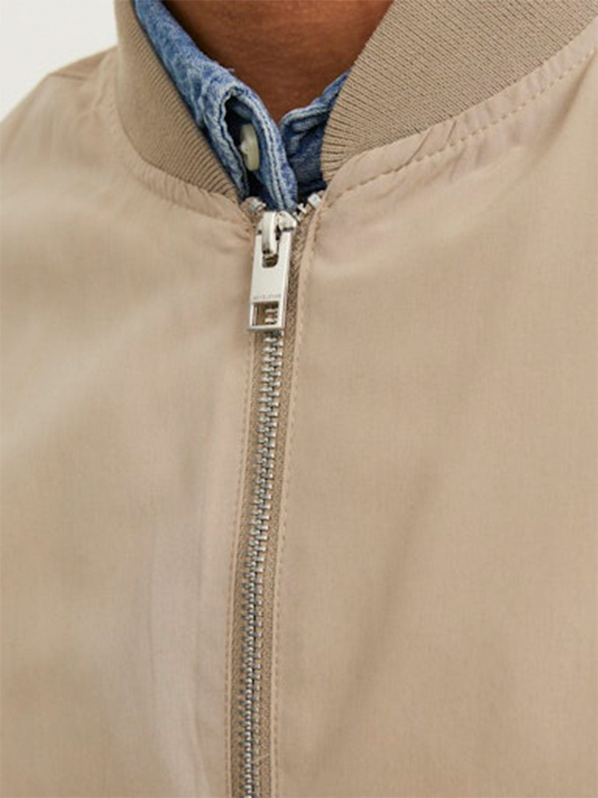 CASACA HOMBRE JACK & JONES JJERUSH BO  - 4