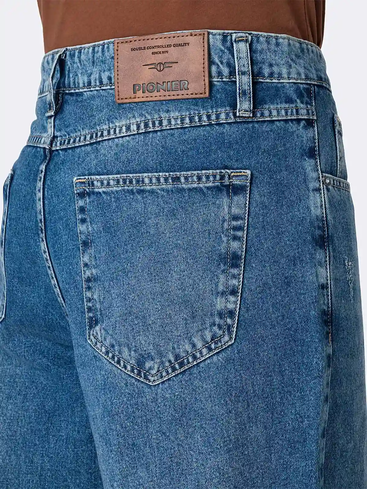 JEAN MOM FIT HOMBRE PIONIER PUMA - 5
