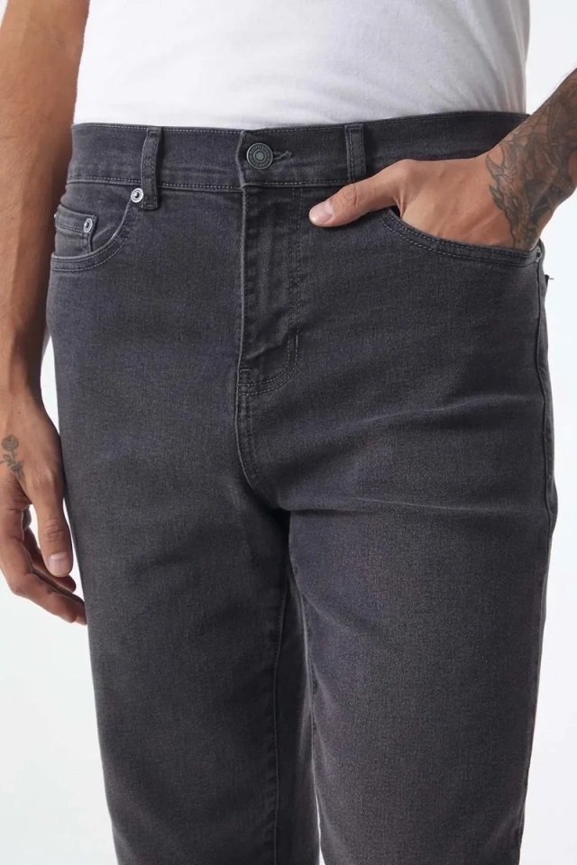 JEANS JAMES ROBERT LEWIS HOMBRE - 4