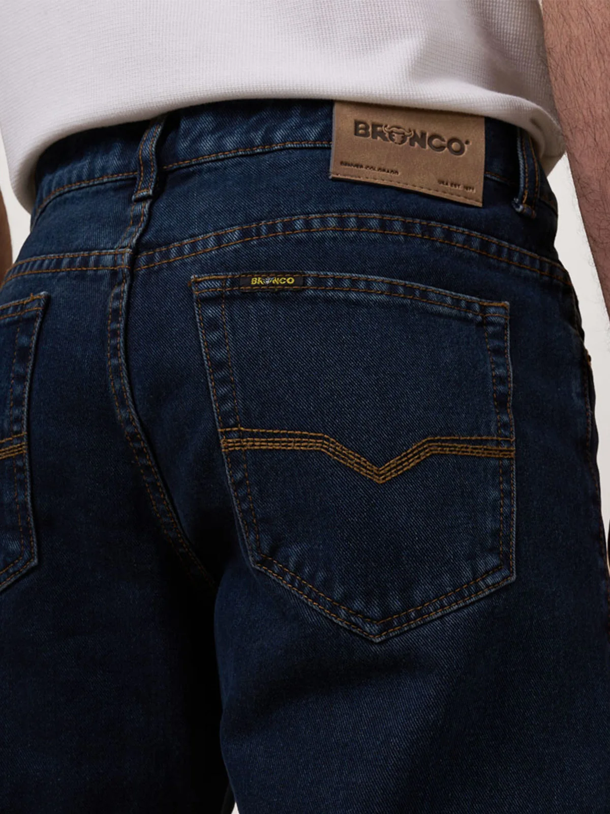 JEAN REGULAR FIT HOMBRE BRONCO BARETTA IV - 4