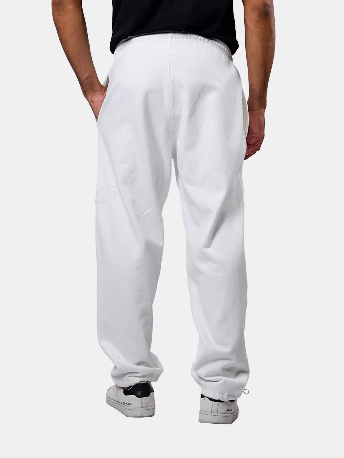 JOGGER HOMBRE BLACKOUT COMFY  - 2