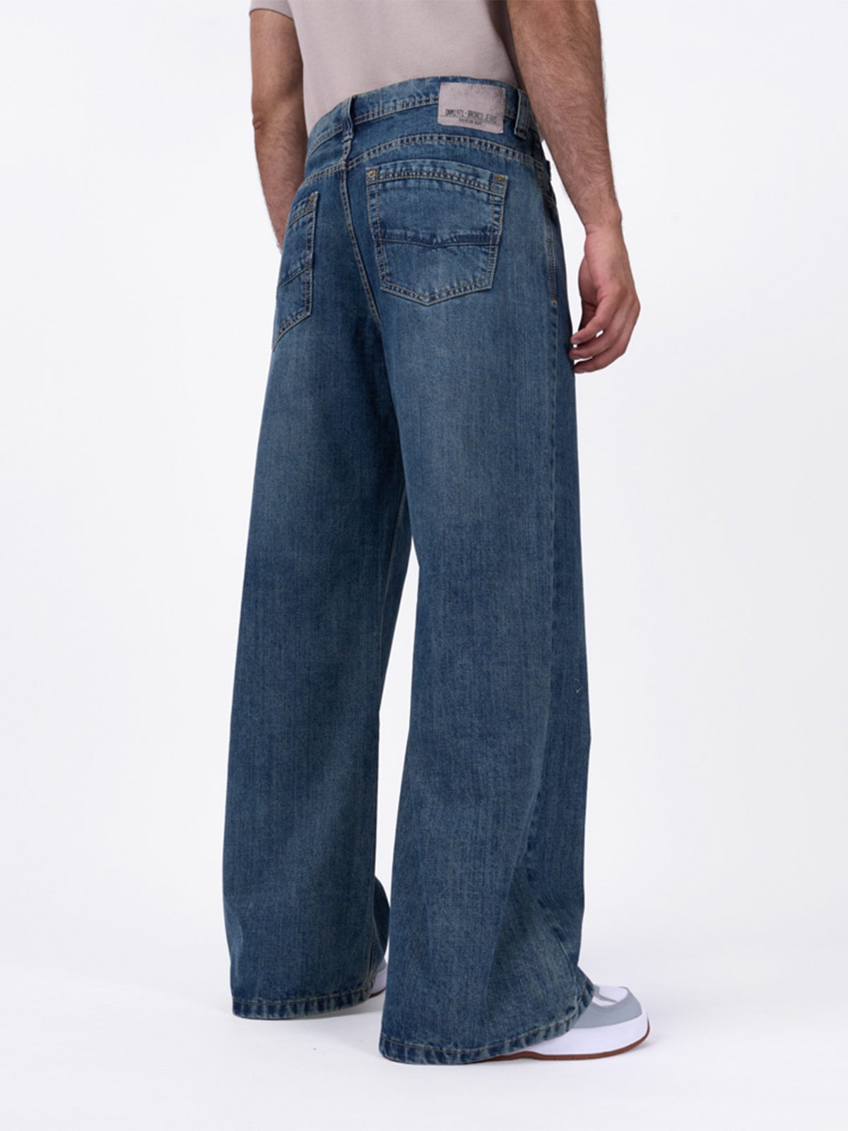 JEAN SUELTO HOMBRE BRONCO STRAUSS - 2
