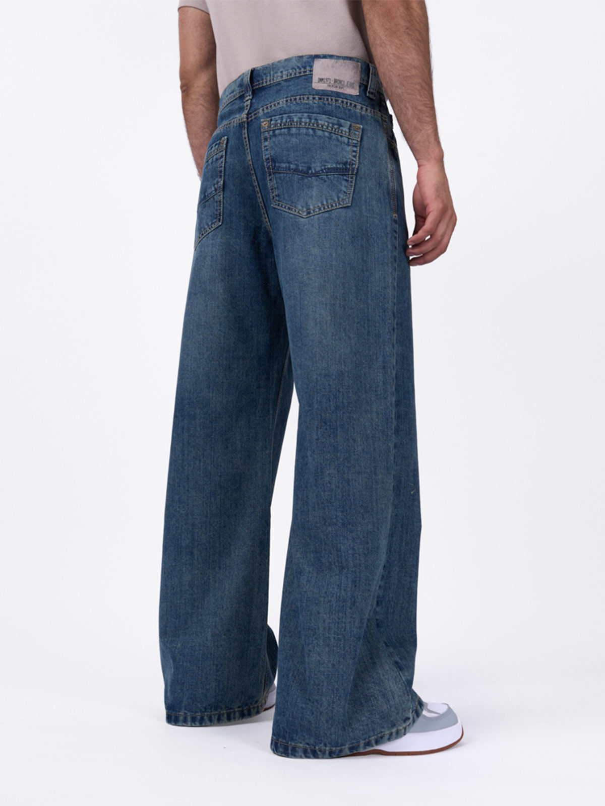 JEAN SUELTO HOMBRE BRONCO STRAUSS - 2