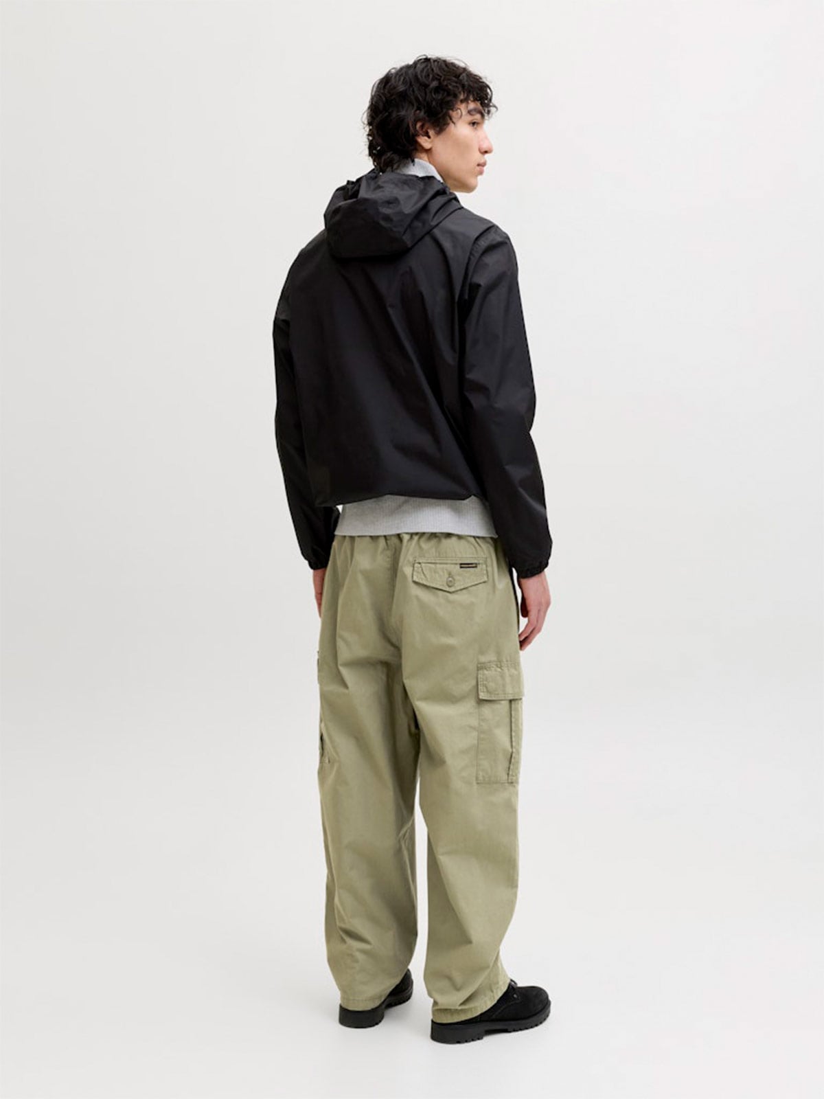 PANTALÓN SUELTO HOMBRE JACK & JONES STEVAN - 2
