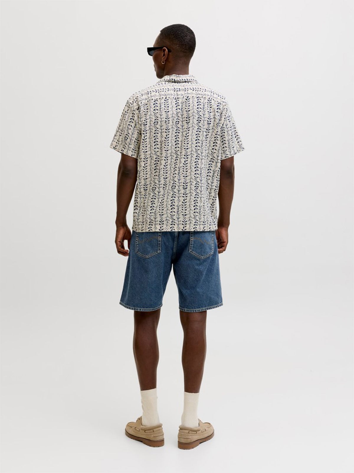 SHORT SUELTO HOMBRE JACK & JONES - 2
