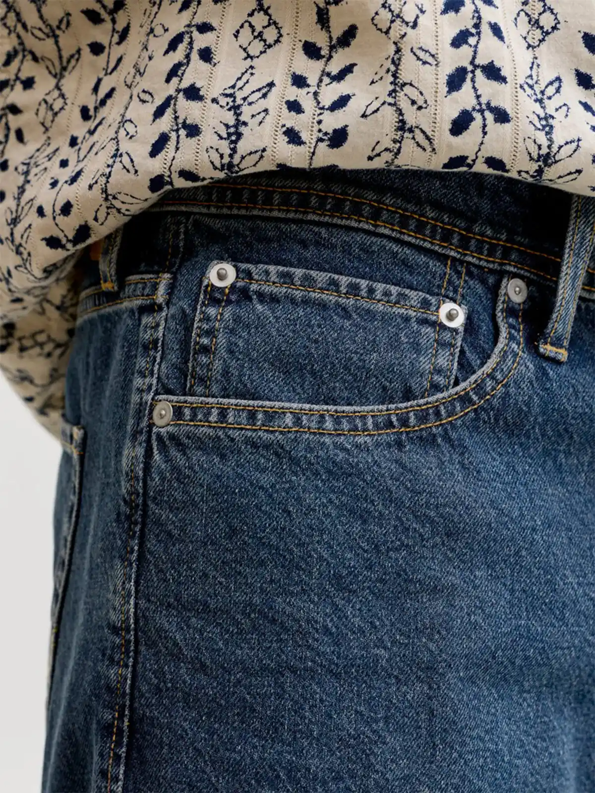 SHORT SUELTO HOMBRE JACK & JONES - 4