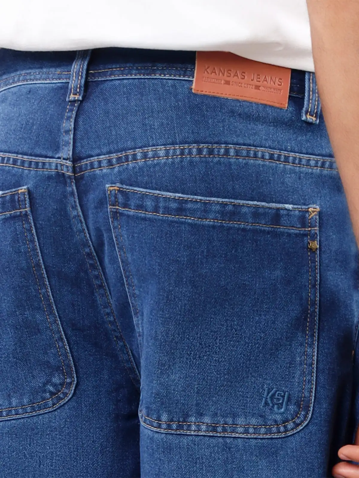 SHORT OVERSIZE HOMBRE KANSAS EIDAN - 4