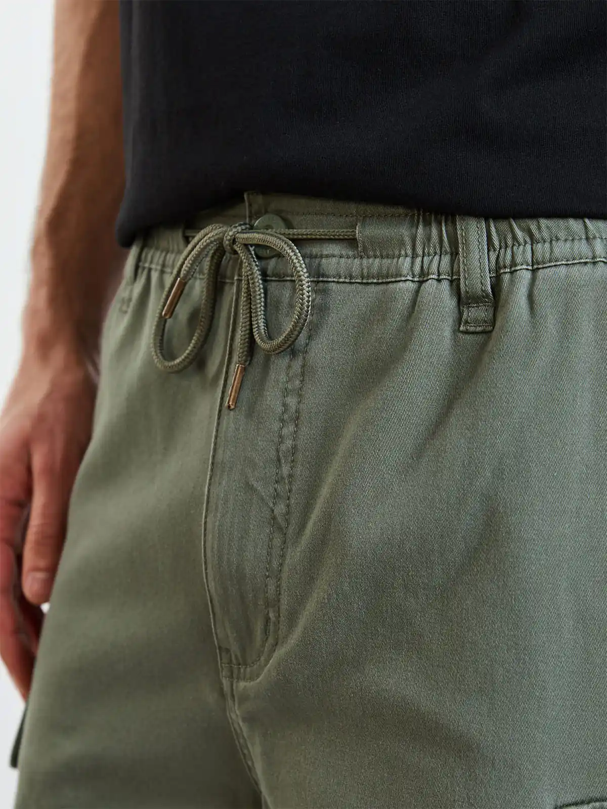 BERMUDA ALGODÓN JOGGER HOMBRE MAUI AND SONS - 5