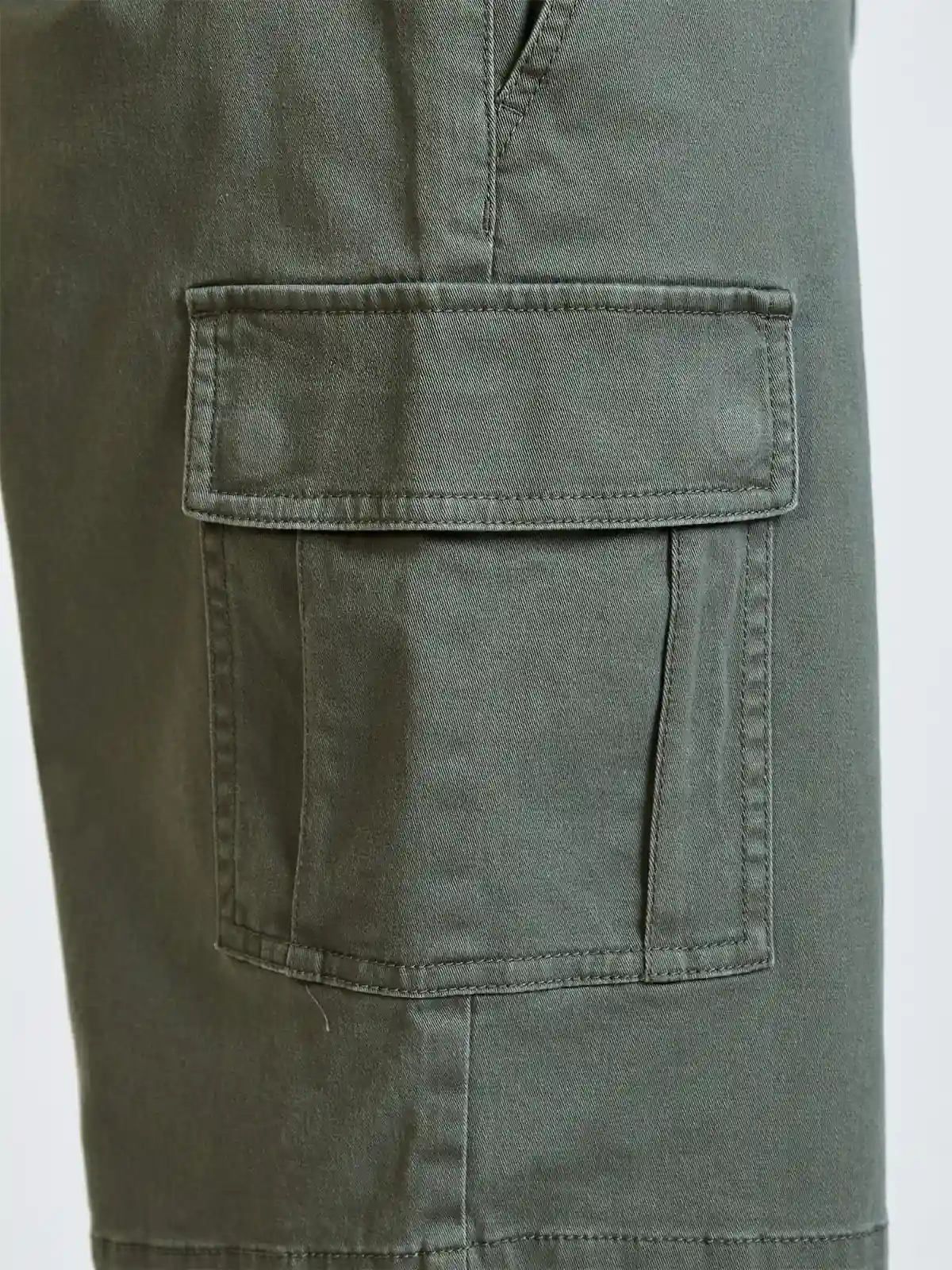 BERMUDA ALGODÓN JOGGER HOMBRE MAUI AND SONS - 6