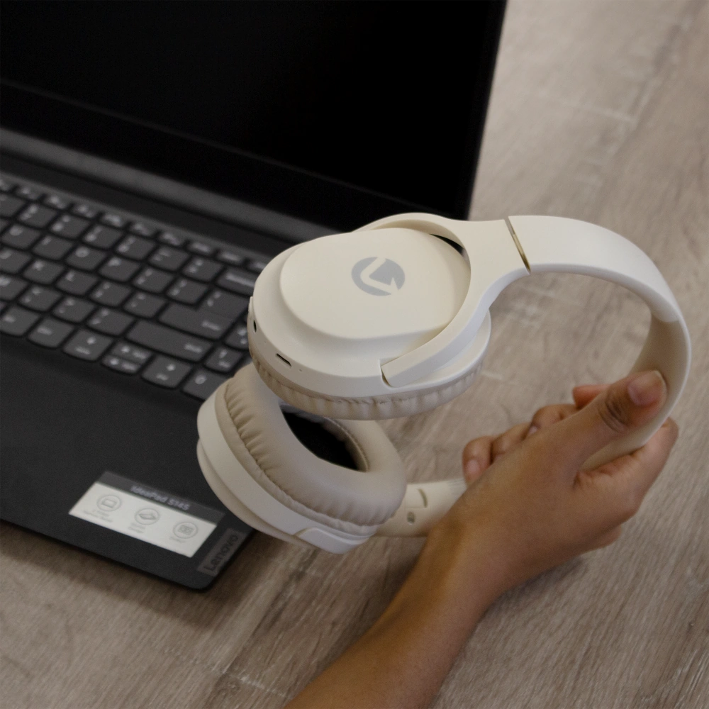 AUDÍFONOS VOLKANO ON EAR PEBBLE SERIES BLUETOOTH - 5