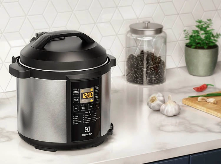 OLLA A PRESIÓN ELECTROLUX 6L PCC20 - 6