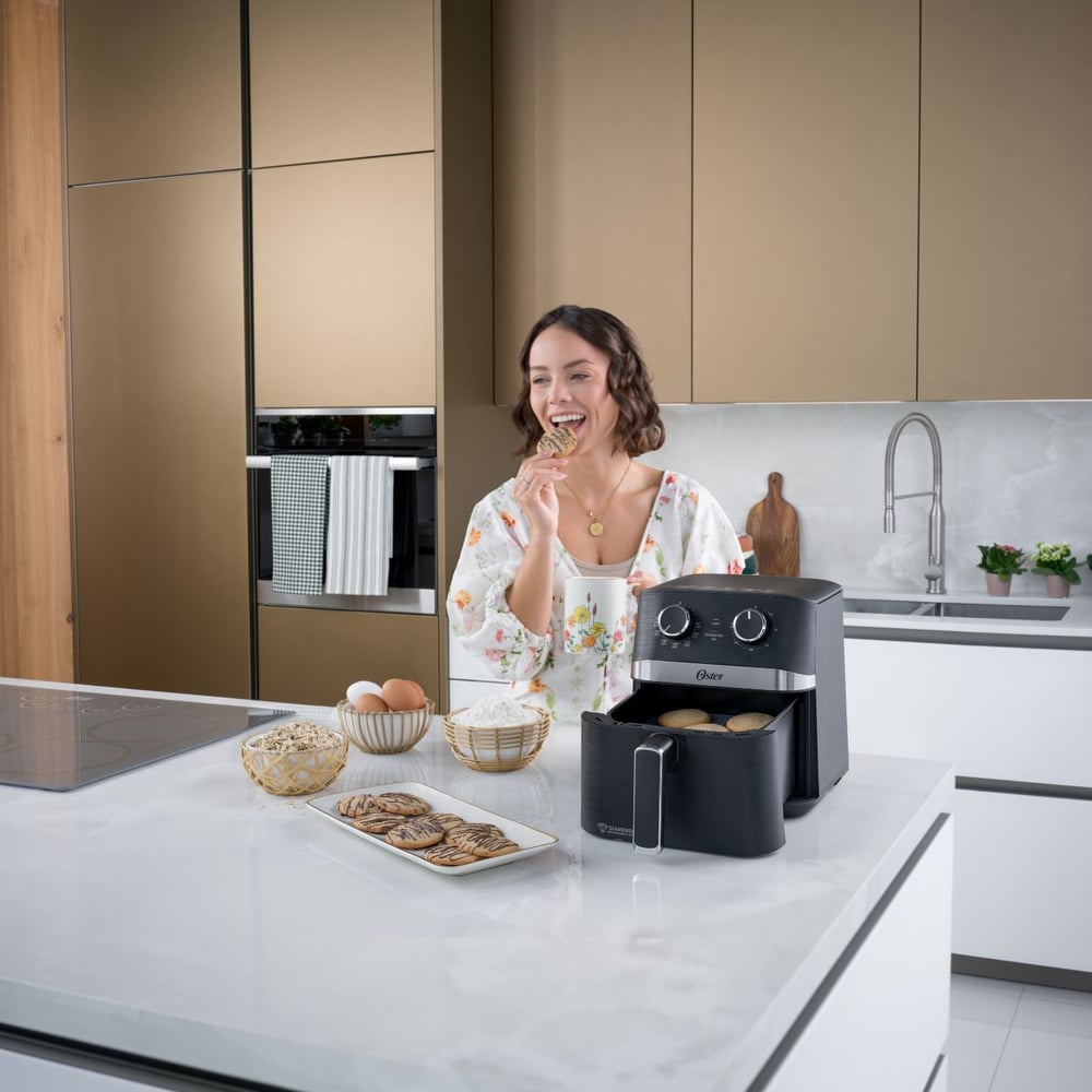 FREIDORA DE AIRE OSTER 4L MANUAL CON RECUBRIMIENTO DIAMONDFORCE CON CONTROL DE TIEMPO Y TEMPERATURA CKSTAF401MDF - 9