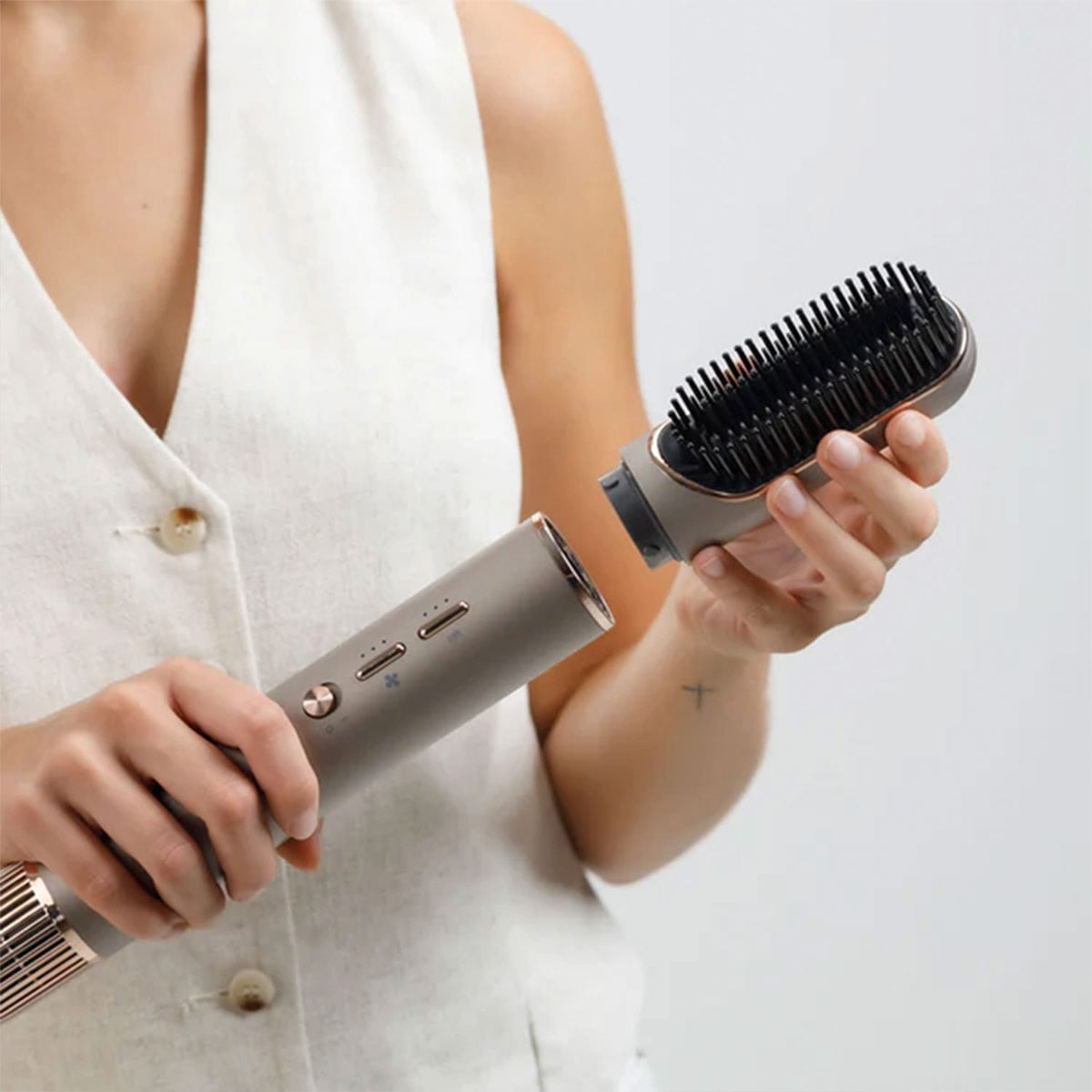 SECADORA DE CABELLO TAURUS AIRWAVE PRO 1300W - 5