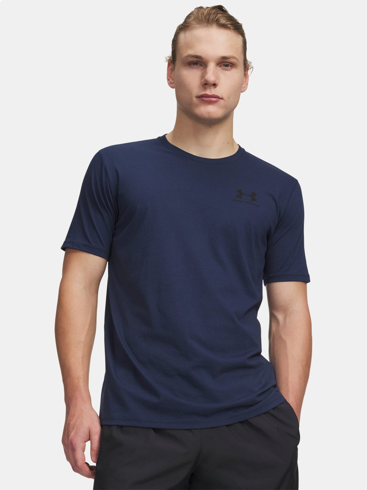 POLO HOMBRE UNDER ARMOUR CHEST LOGO - 1