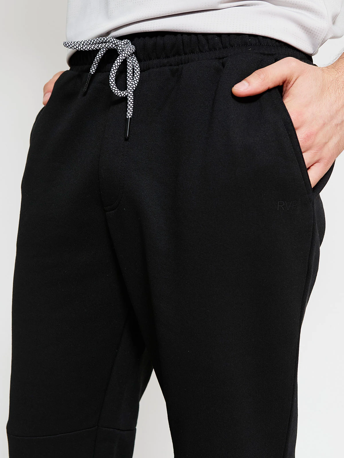 PANTALÓN BUZO HOMBRE REVUP SKINNY - 4