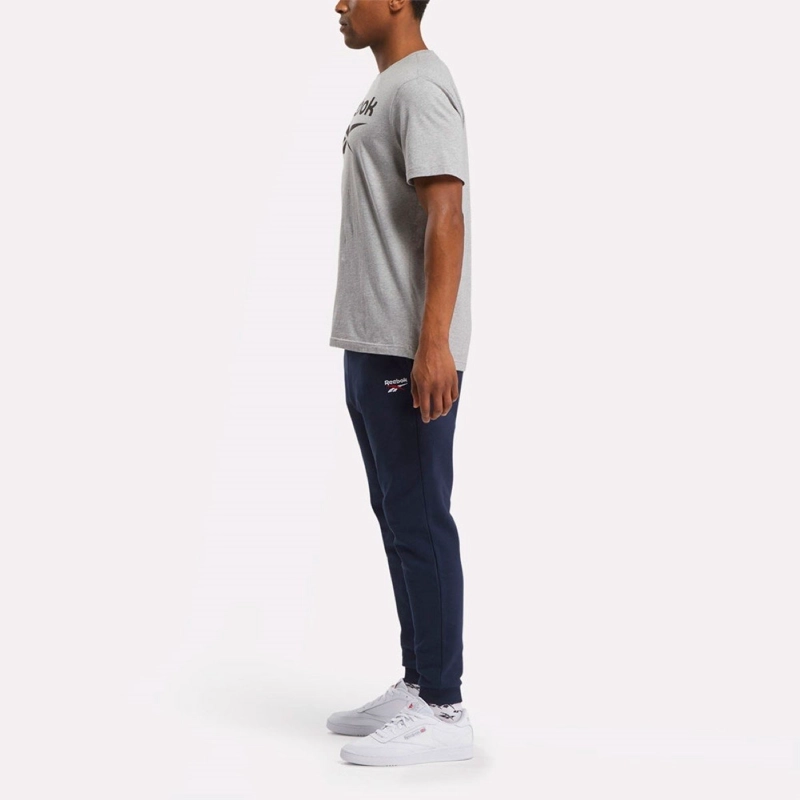 PANTALÓN DE BUZO HOMBRE REEBOK IDENTITY SMALL LOGO FLEECE JOGGER - 3