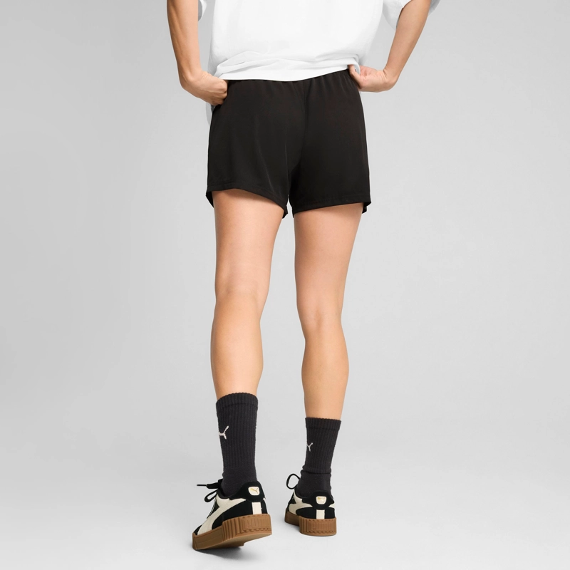 SHORT MUJER PUMA ESS LOGO 4'' WOVEN NEGRO - 2