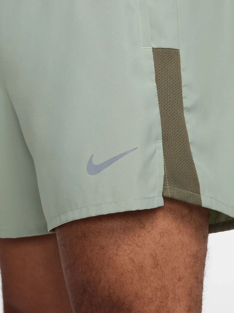 SHORT HOMBRE NIKE CHALLENGER - 4