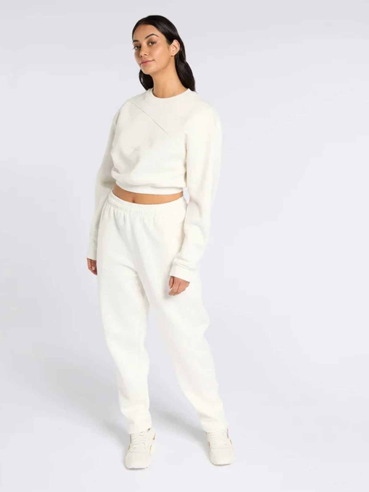 POLERA MUJER REEBOK AE VECTOR LAYER ALGODÓN BEIGE - 5