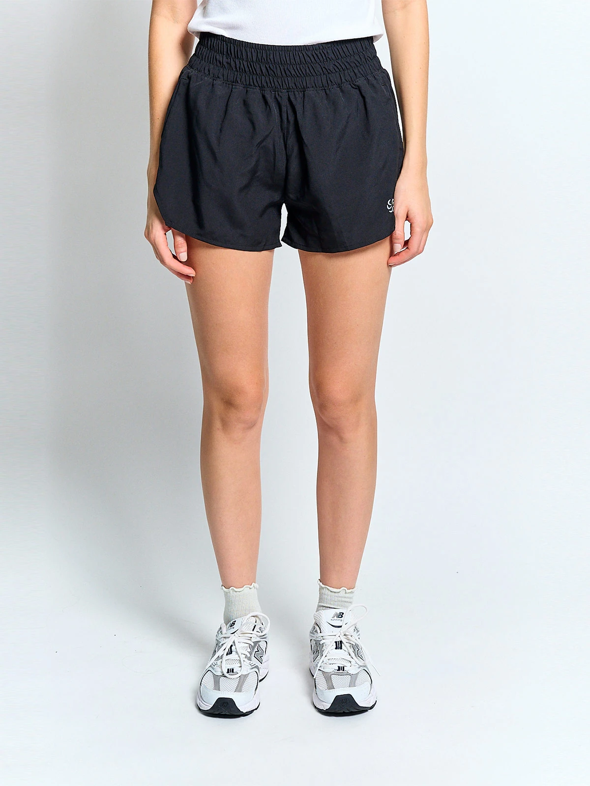 SHORT DEPORTIVO 2 EN 1 MUJER REVUP - 1