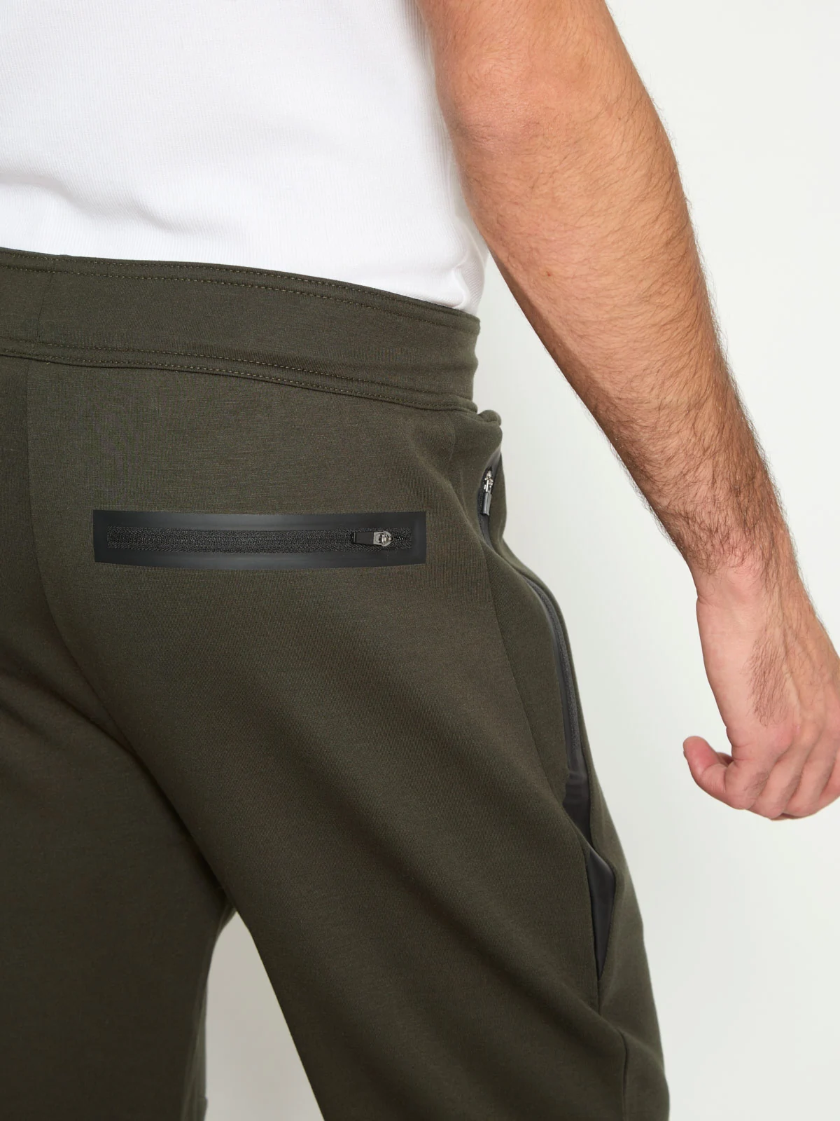 PANTALÓN BUZO HOMBRE REVUP CORTES - 2