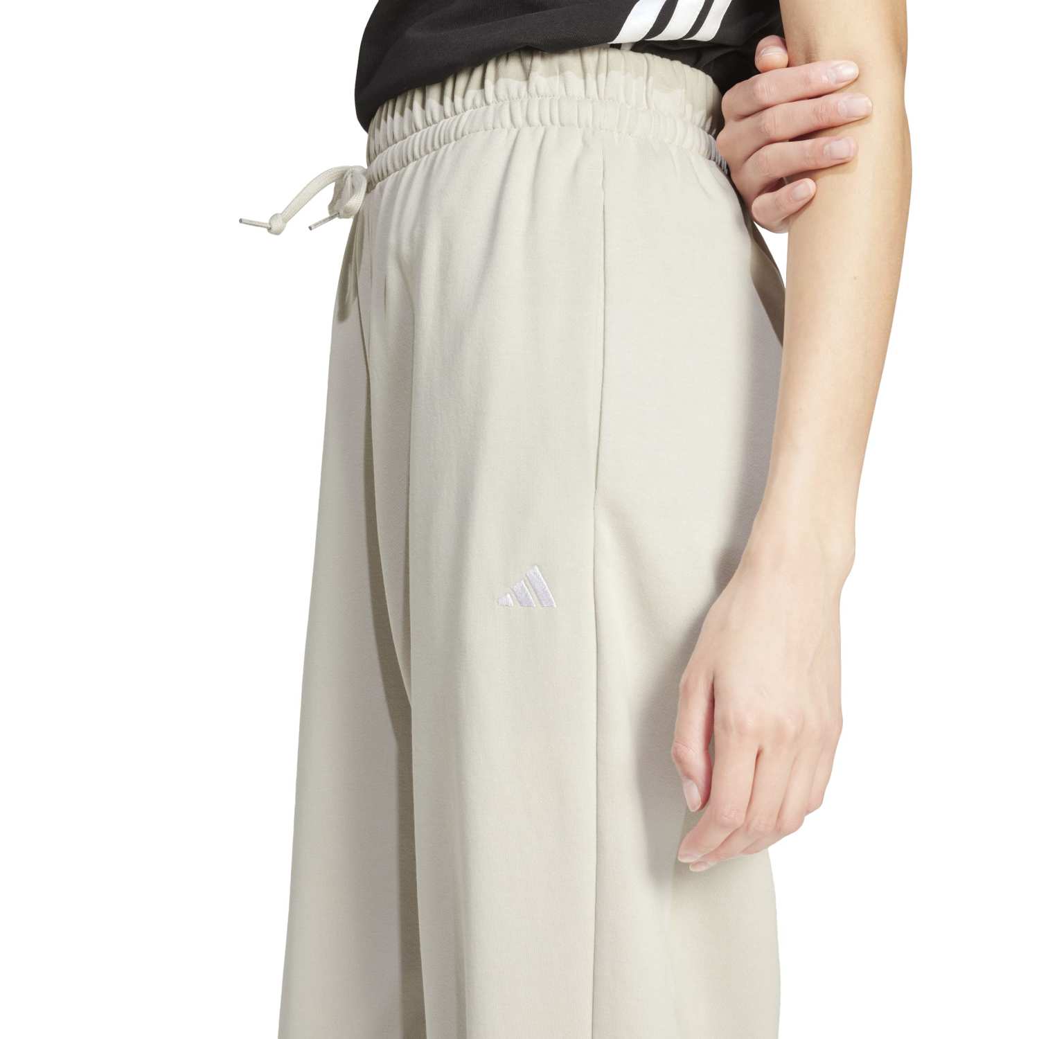 PANTALÓN BUZO MUJER ADIDAS ESSENTIAL SMALL LOGO FRENCH TERRY - 4