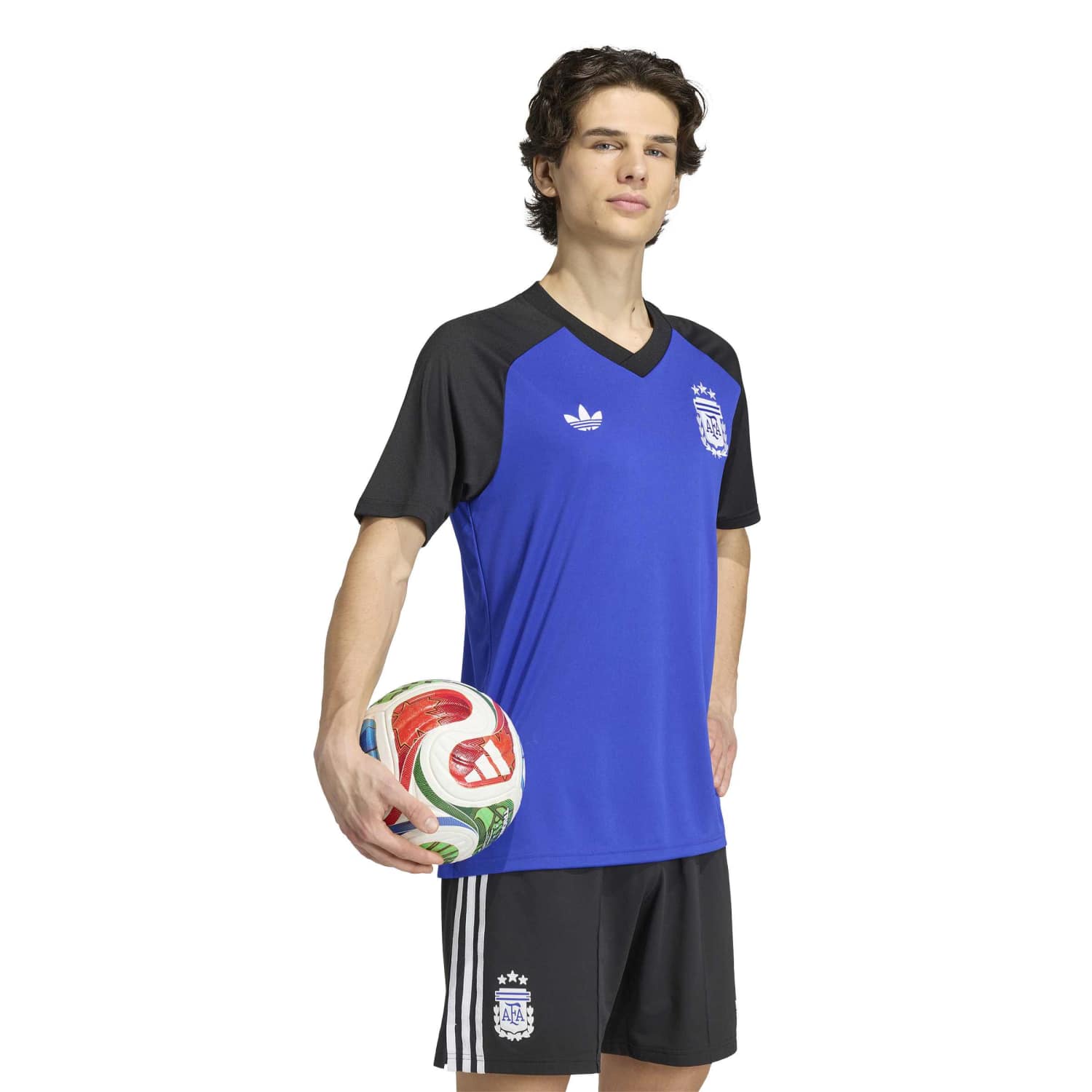 CAMISETA DEPORTIVA VISITANTE PREPARTIDO SELECCIÓN ARGENTINA 26 HOMBRE ADIDAS - 1