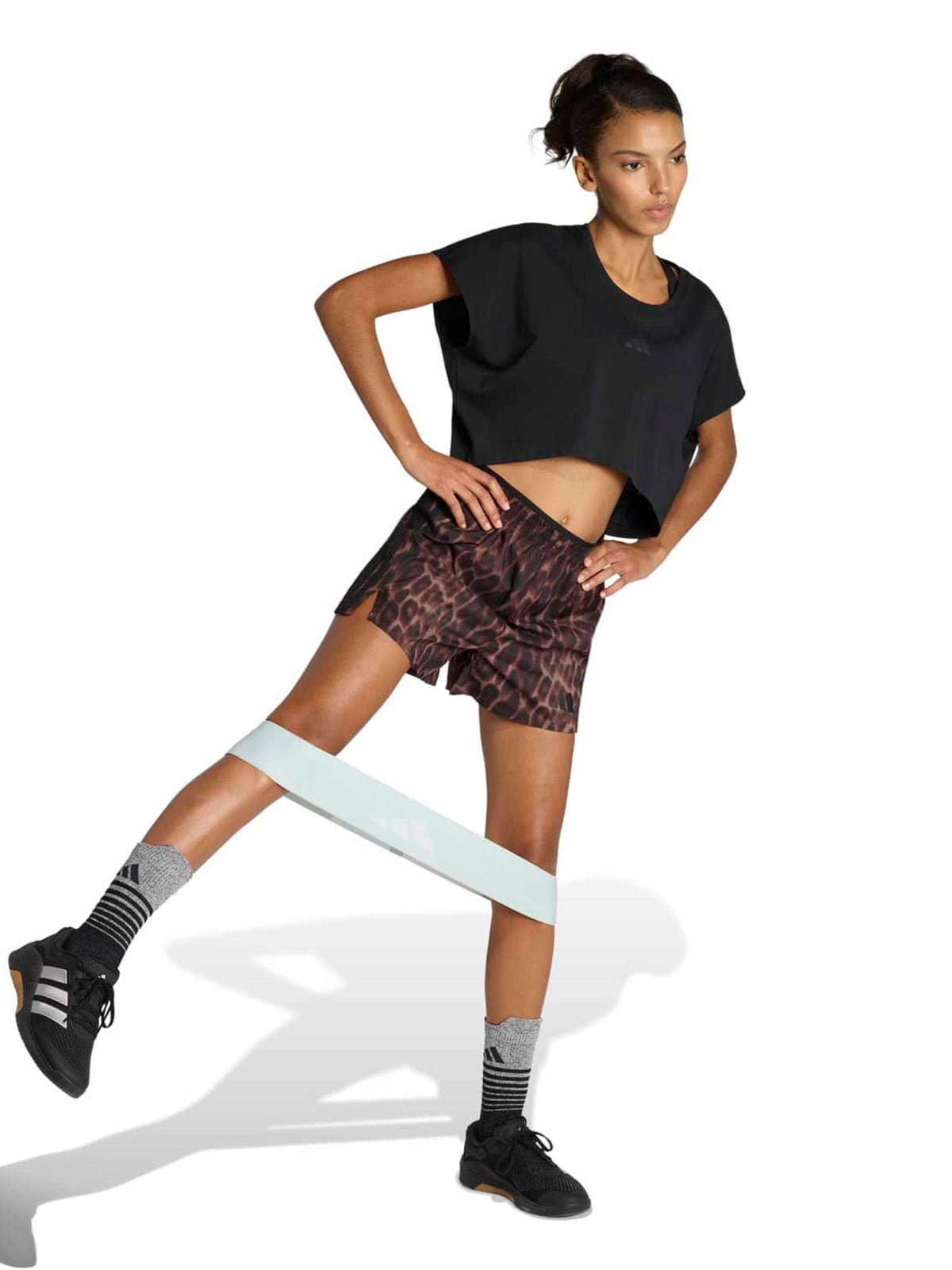 SHORT DEPORTIVO MUJER ADIDAS JZ4935 - 3