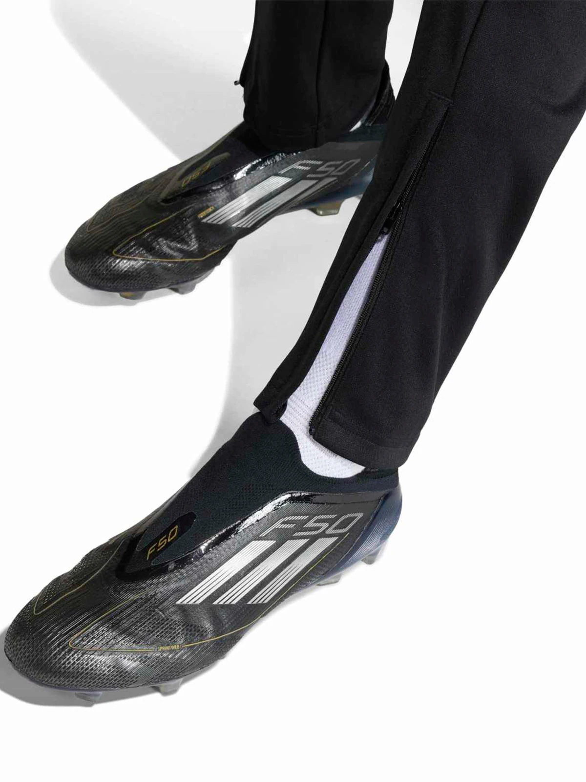 PANTALÓN DE BUZO NIÑO ADIDAS NEGRO - 4