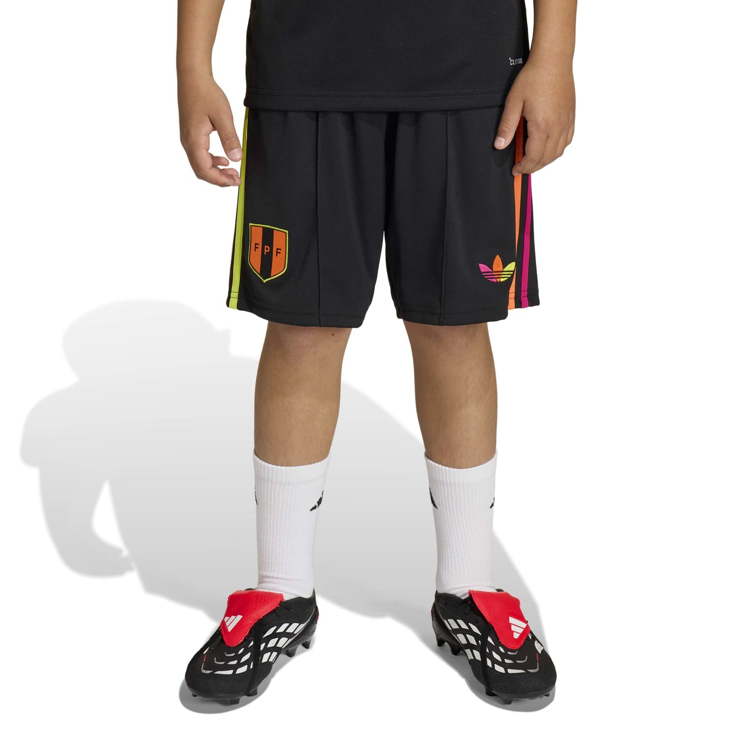 SHORTS NIÑO ADIDAS VISITANTE SELECCIÓN PERUANA 26 - 1