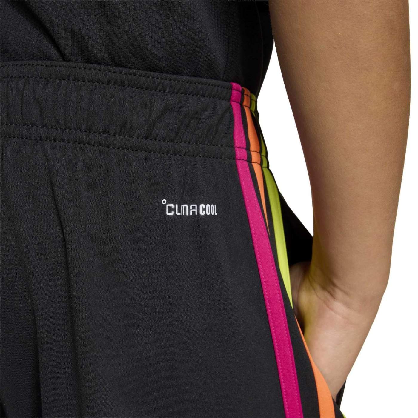SHORTS NIÑO ADIDAS VISITANTE SELECCIÓN PERUANA 26 - 7