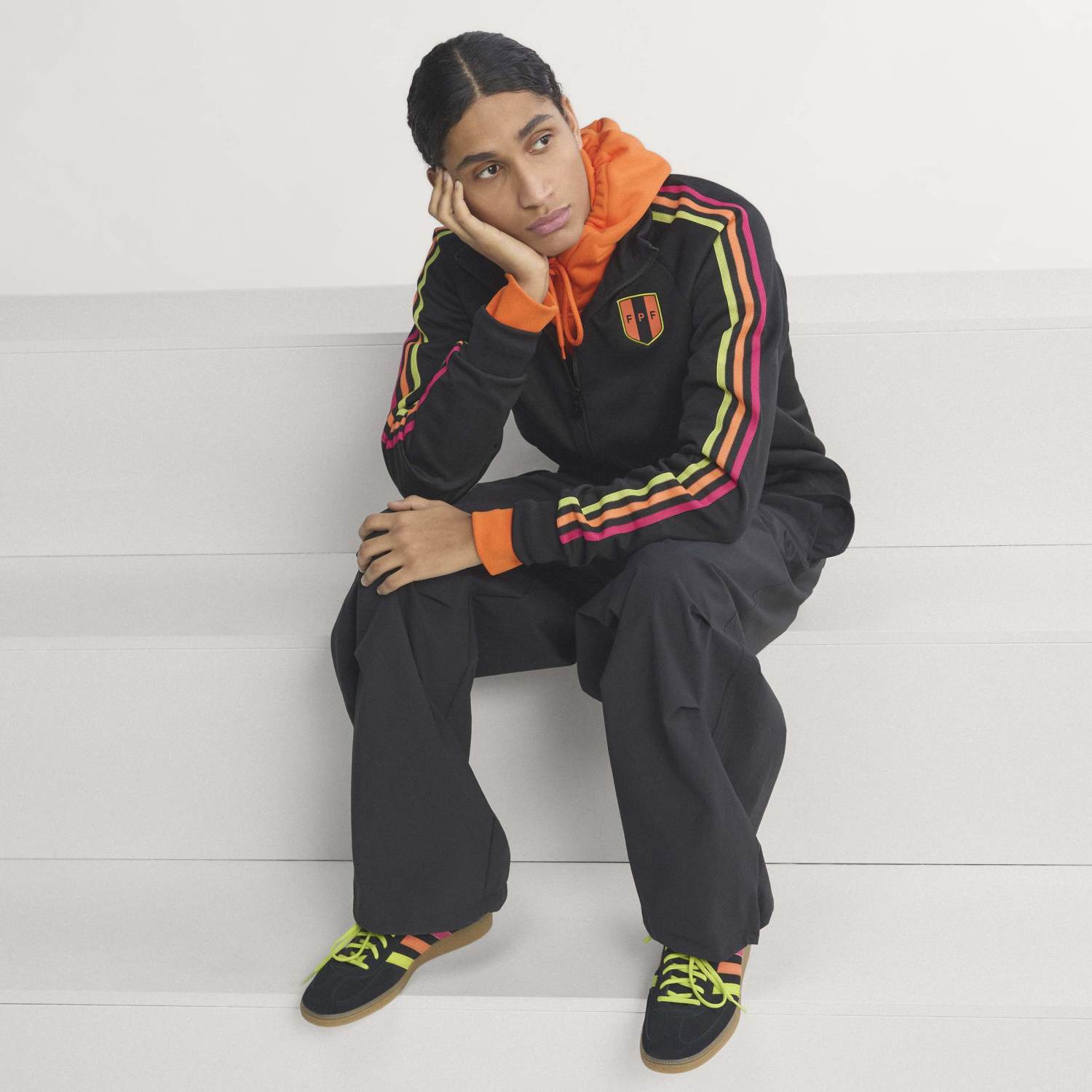 CASACA DEPORTIVA HOMBRE ADIDAS PERÚ ORIGINALS - 3