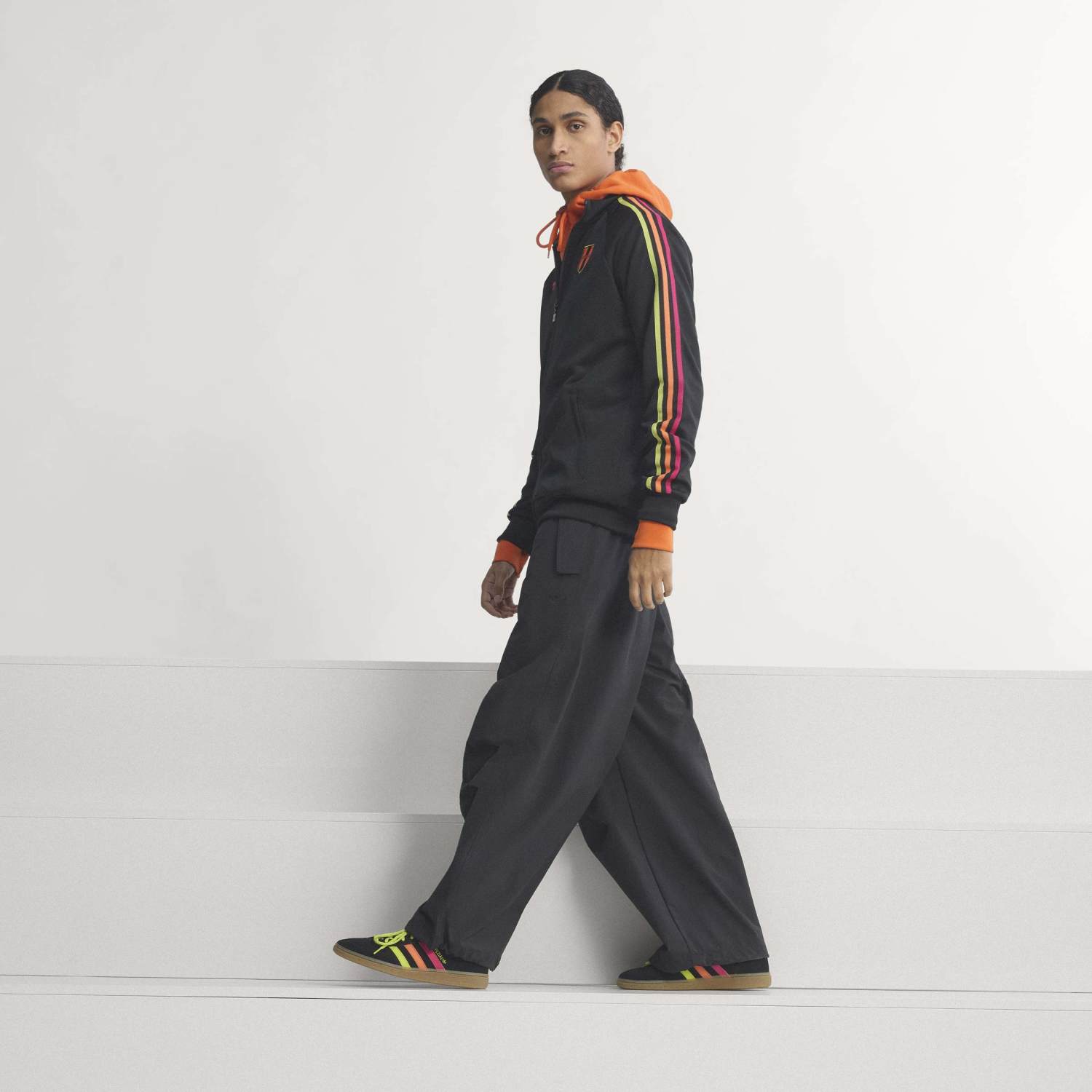 CASACA DEPORTIVA HOMBRE ADIDAS PERÚ ORIGINALS - 5