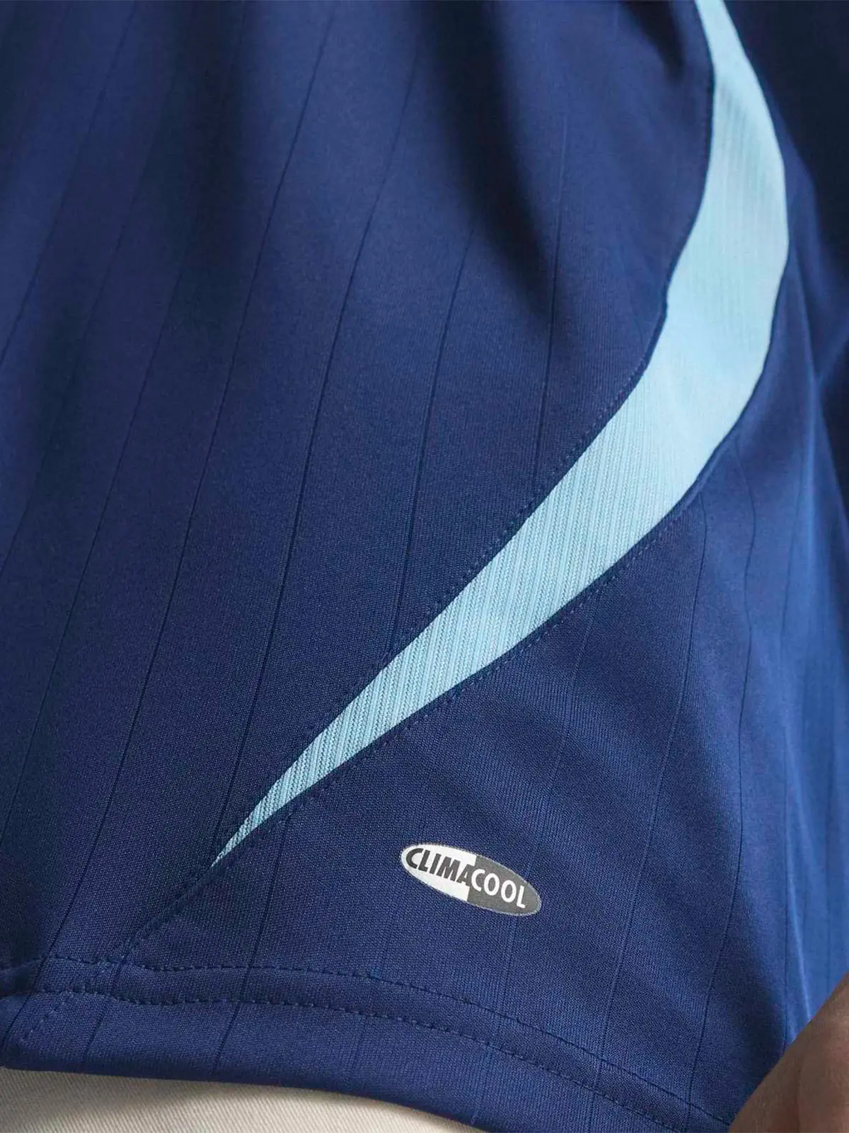 POLO HOMBRE ADIDAS ARGENTINA VISITANTE MESSI 2006 - 11