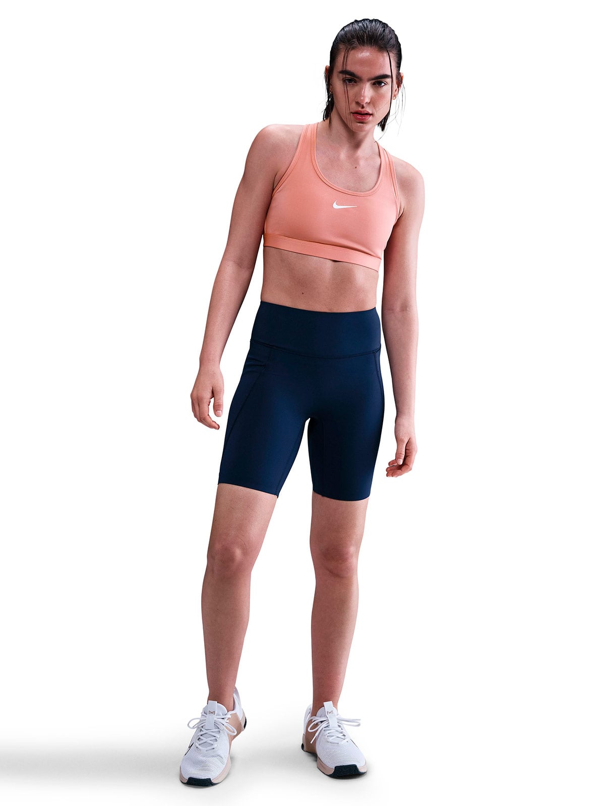 TOP DEPORTIVO MUJER NIKE SWOOSH MEDIUM SUPPORT - 4