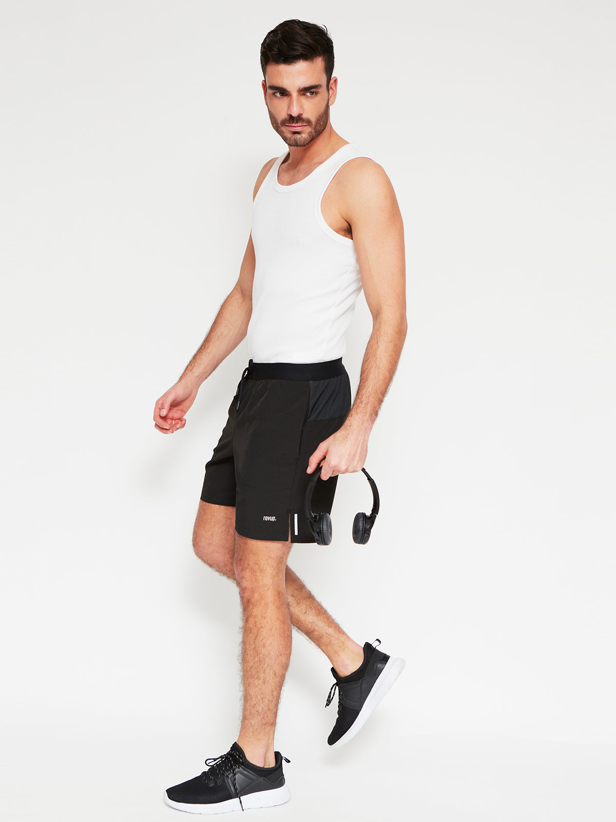 SHORT DEPORTIVO HOMBRE REVUP - 4