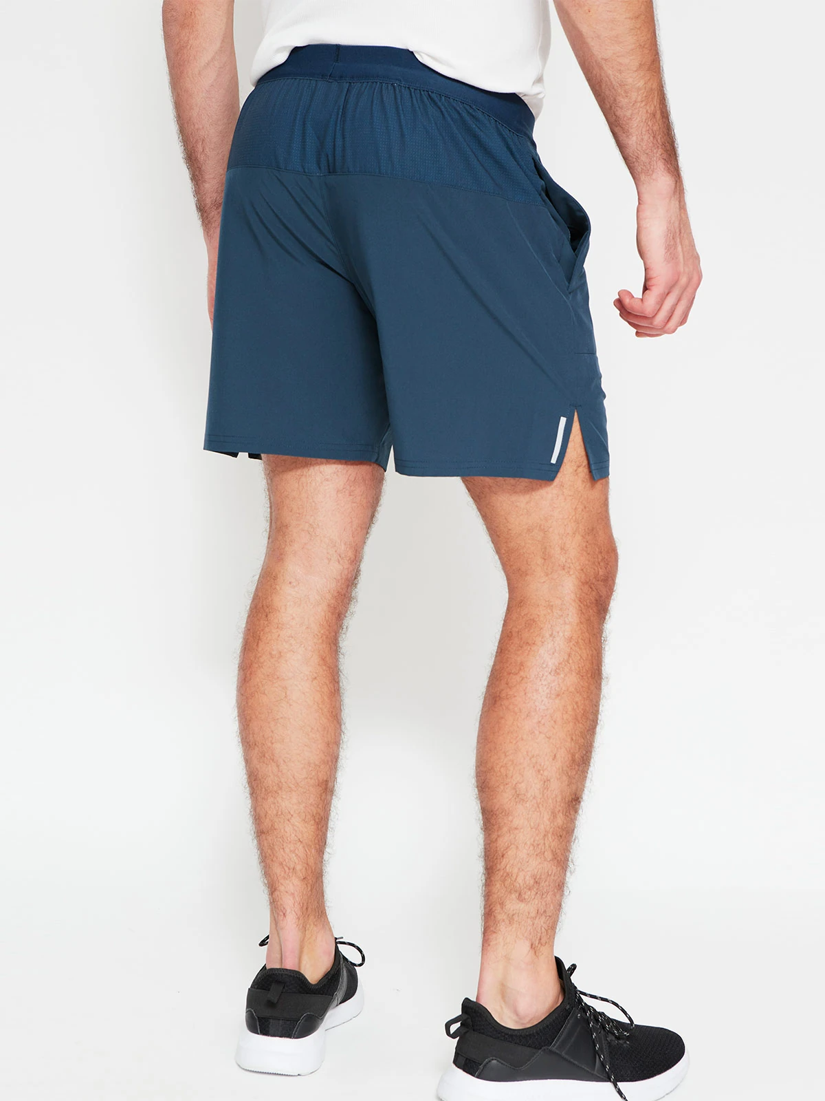 SHORT DEPORTIVO HOMBRE REVUP - 2