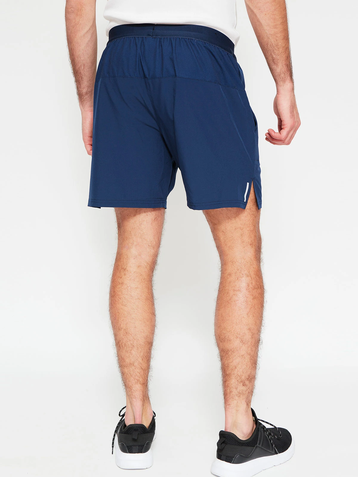 SHORT DEPORTIVO HOMBRE REVUP - 2