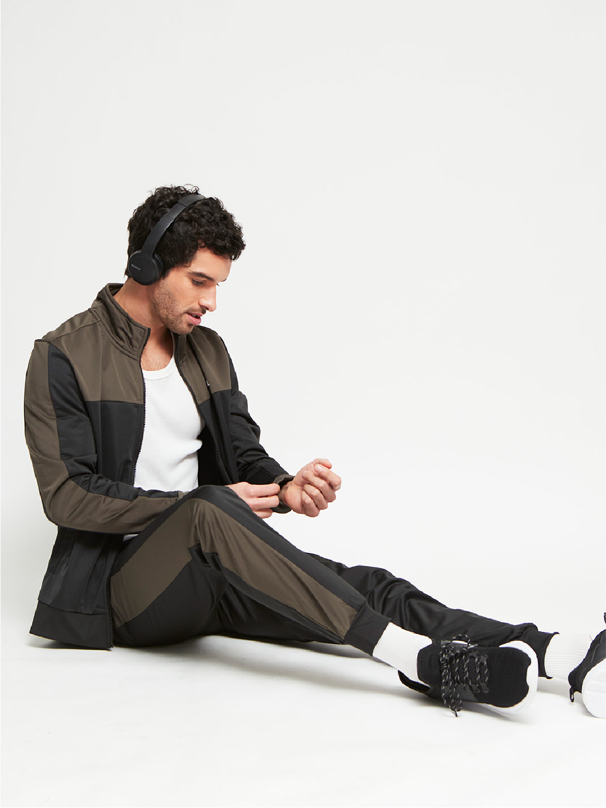 PANTALÓN BUZO HOMBRE REVUP EYMAR - 4