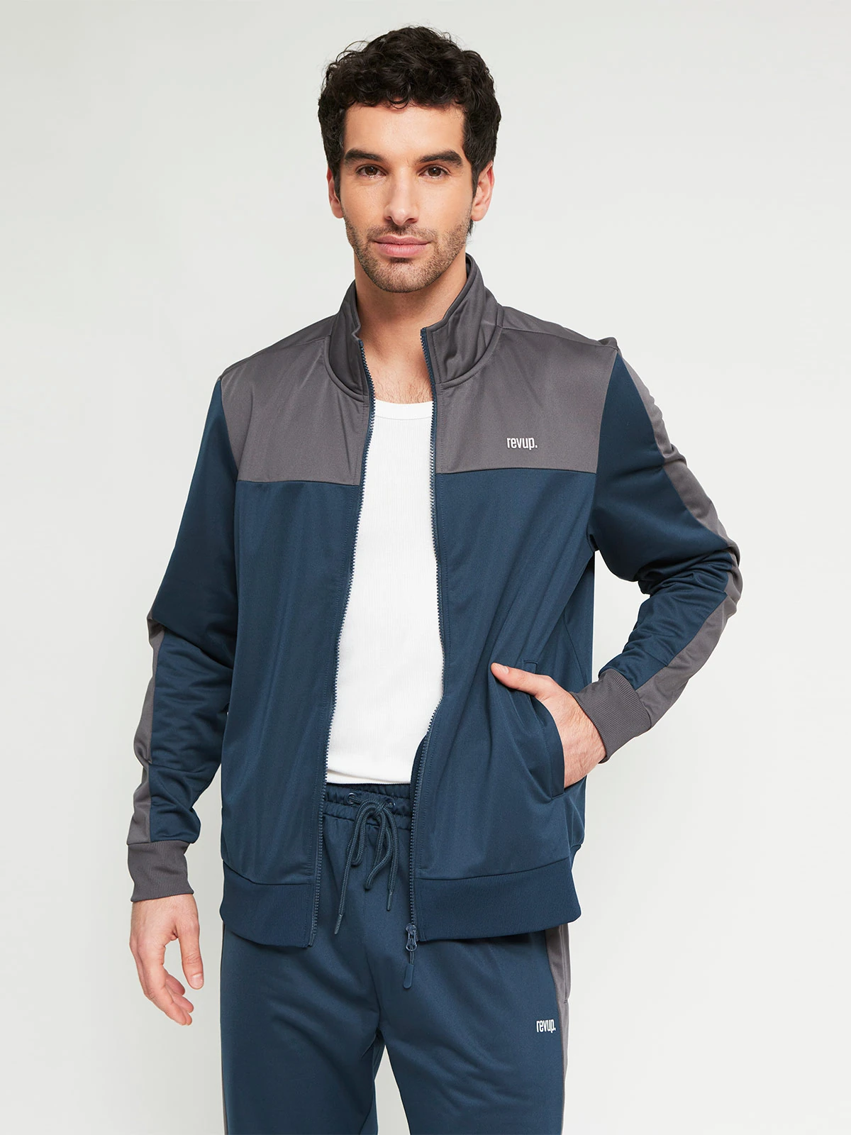 PANTALÓN BUZO HOMBRE REVUP EYMAR - 3
