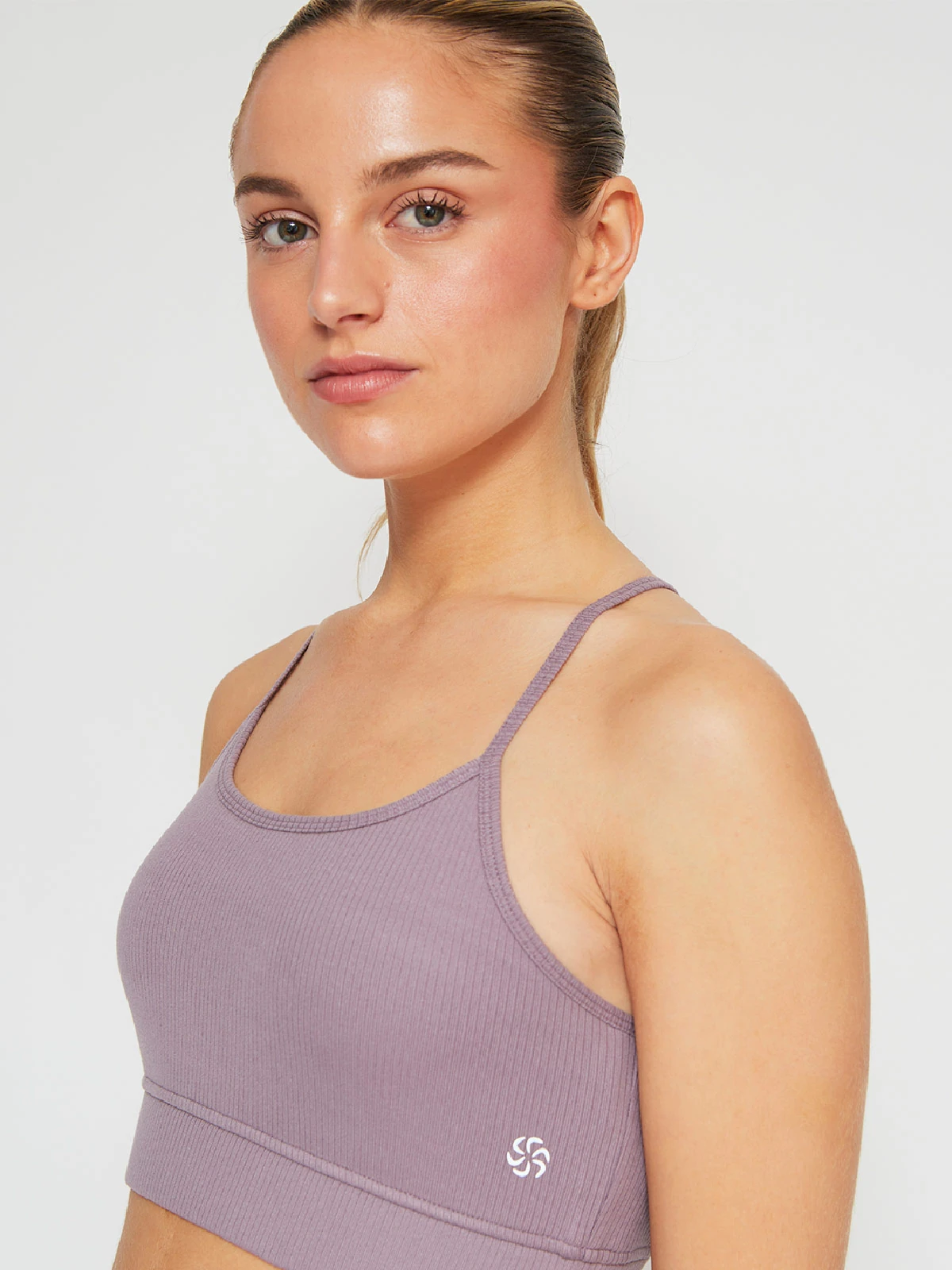 TOP DEPORTIVO MUJER REVUP RIBERA SS26 - 3