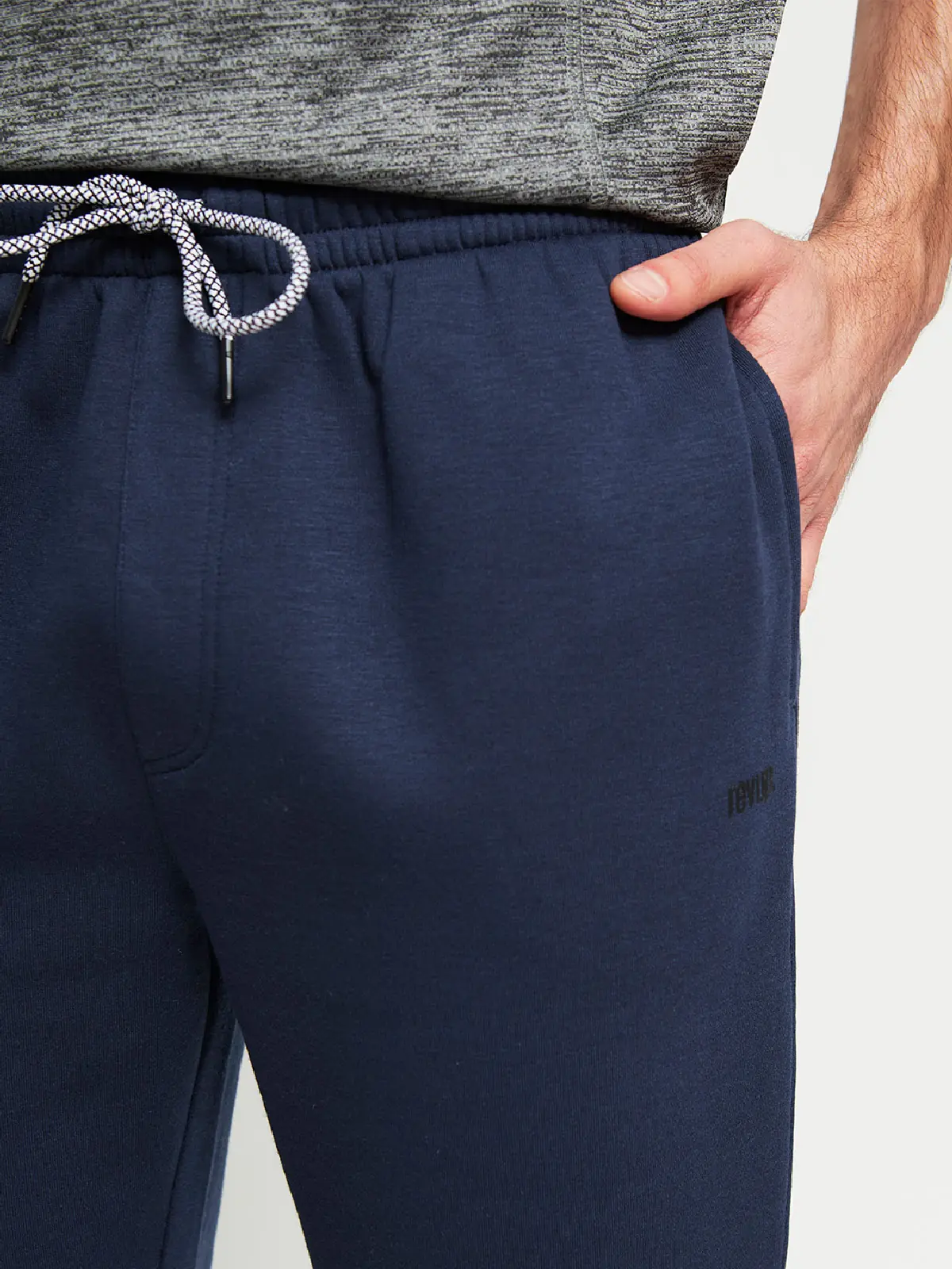 PANTALÓN BUZO HOMBRE REVUP PUNO - 3