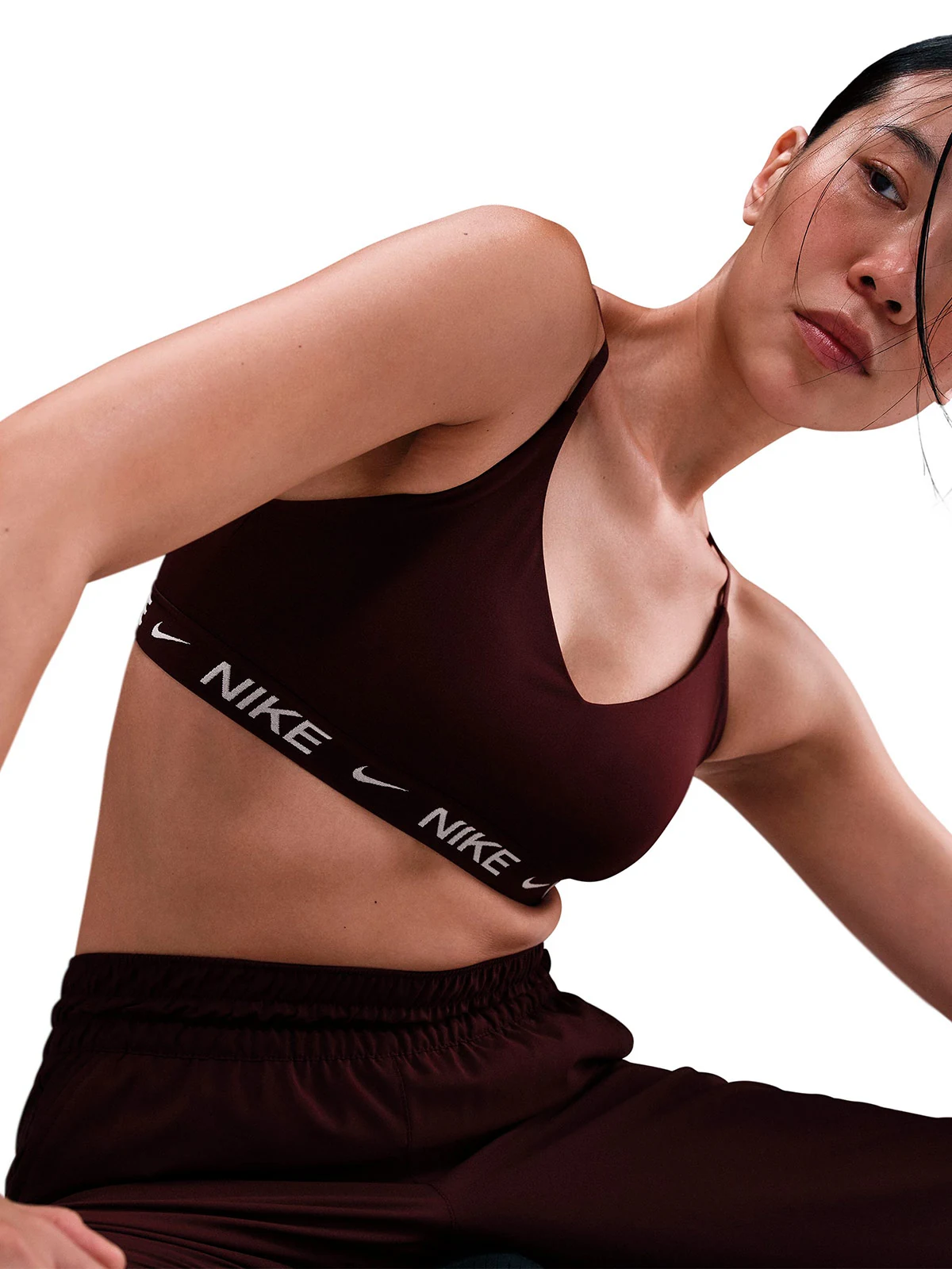 TOP DEPORTIVO MUJER NIKE DF INDY LGT - 2