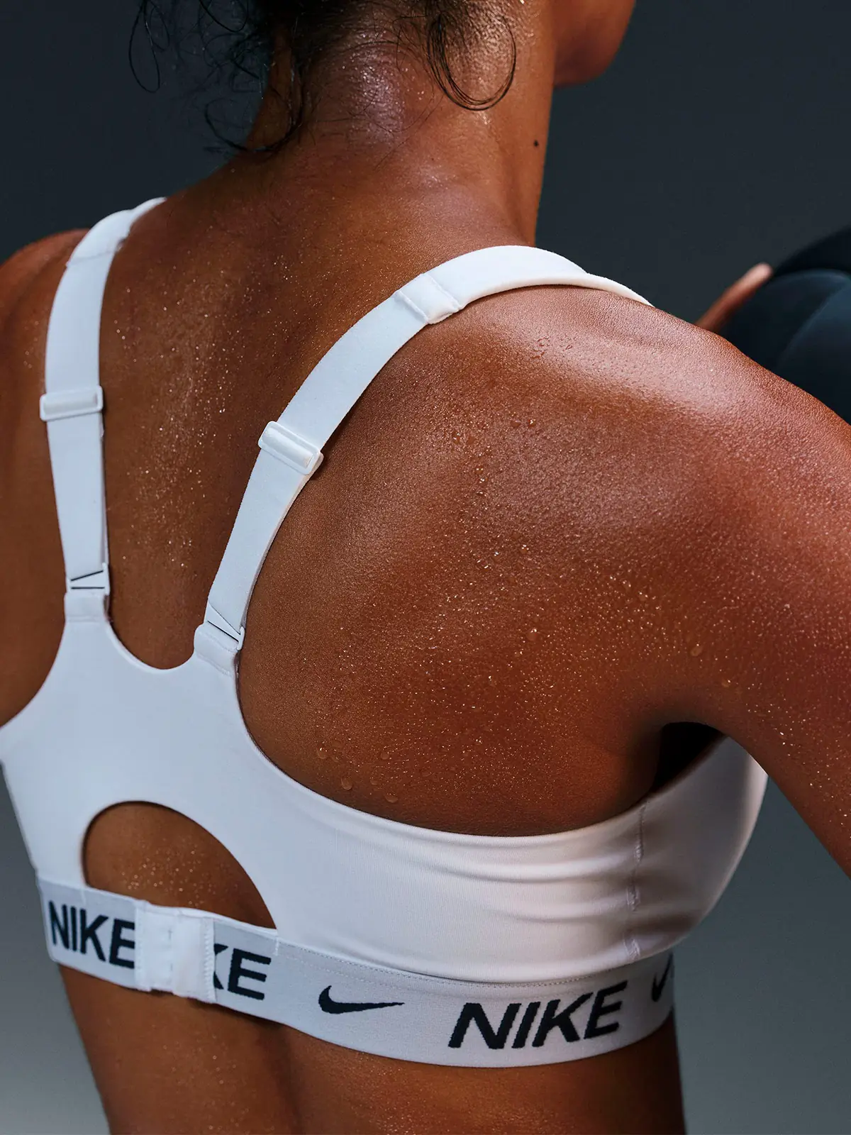 TOP DEPORTIVO MUJER NIKE DF INDY HGH - 3