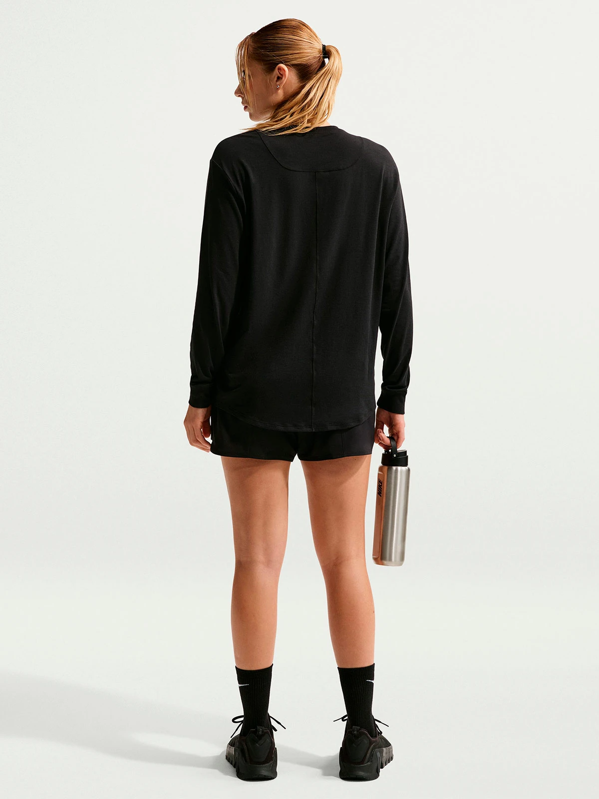 SHORT MUJER NIKE - 5