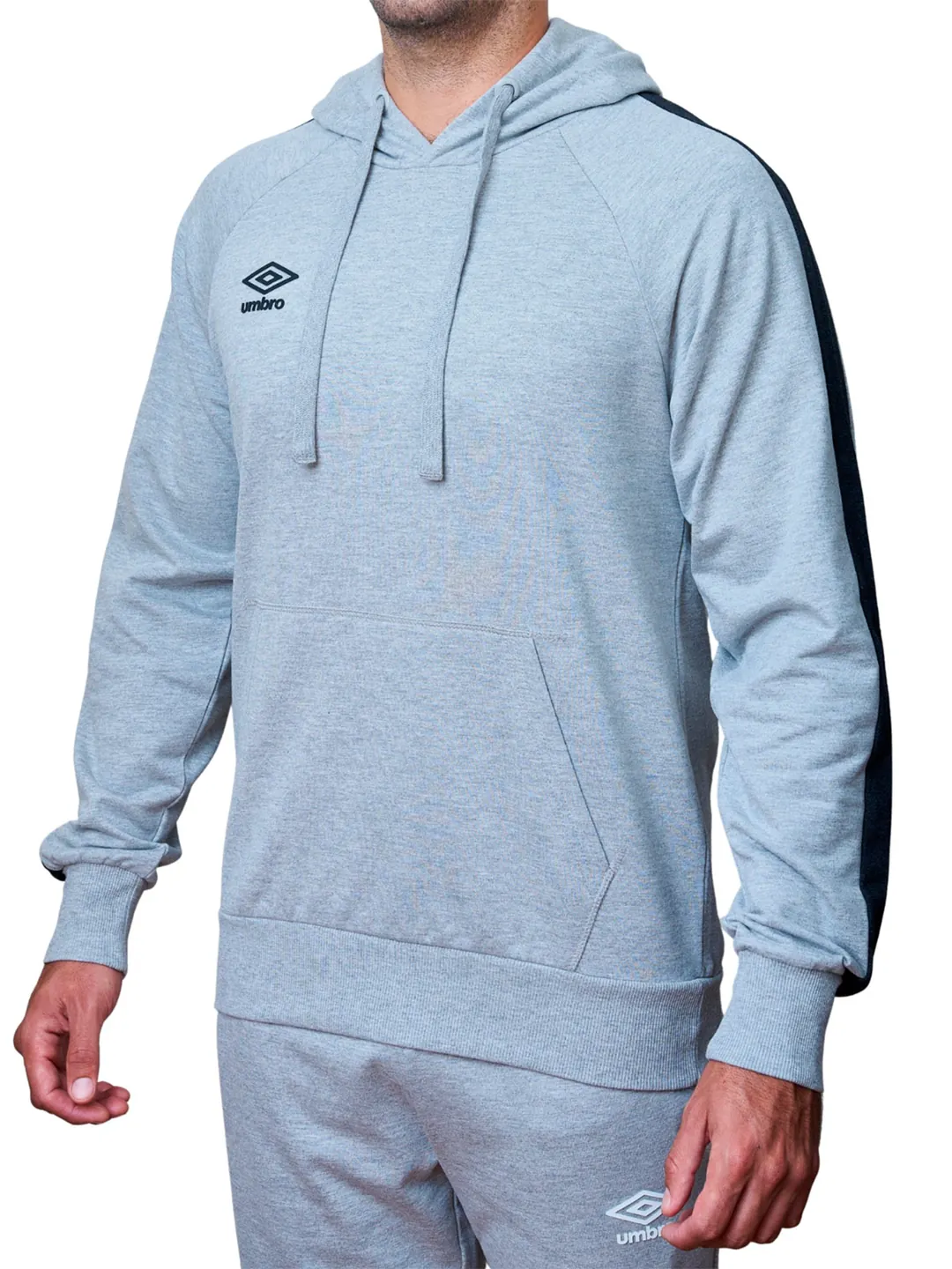 POLERA DEPORTIVA HOMBRE UMBRO ESSENTIAL - 3