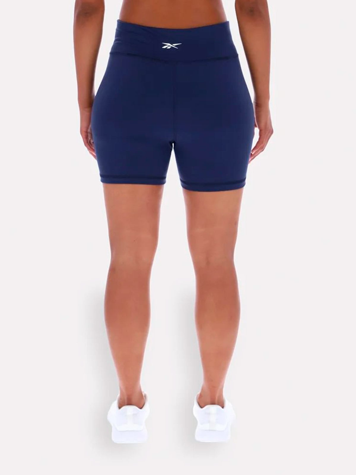 SHORT MUJER REEBOK HAMPTON CORE HIGH RISE - 1