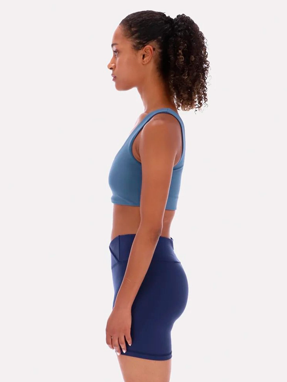 SHORT MUJER REEBOK HAMPTON CORE HIGH RISE - 3