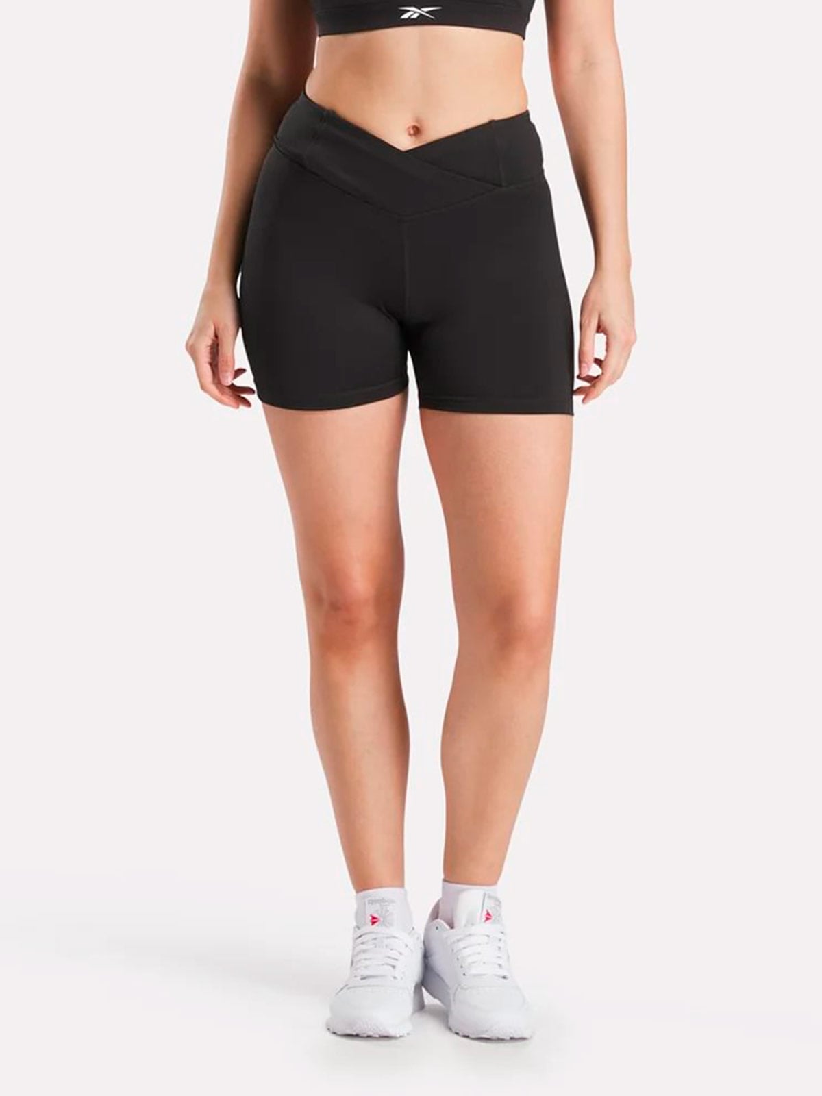 SHORT MUJER REEBOK HAMPTON CORE HIGH RISE - 4