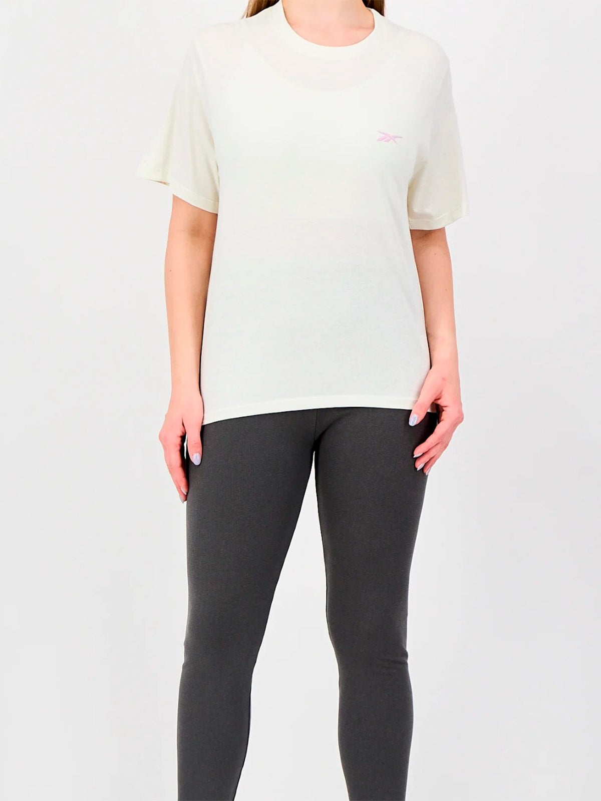 POLO MUJER REEBOK SMALL LOGO TEE - 4